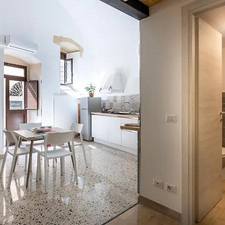 Jucunda Sicilia - Casa Maria Hébergement de vacances *